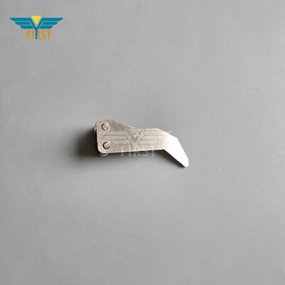 Universal Chain Hook for Sewing Machines - Durable Metal Construction with Long Using Life and Universal Compatibility