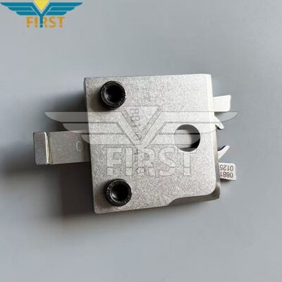 Butterfly-Shaped Nail Head Frame Flat Nail Base with 75-Head Configuration for Stable Nail Positioning in Saddle Nailing Machines